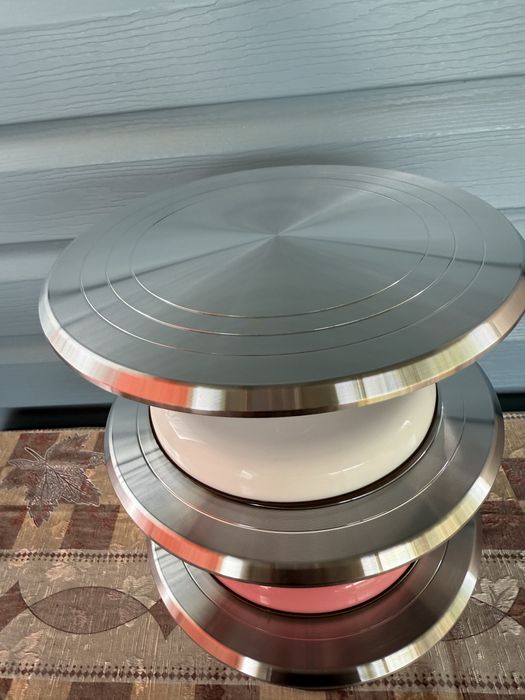 Поворотний столик кондитерський для торта. Підставка що крутиться