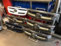 Grill Atrapa Toyota Hilux 2006+