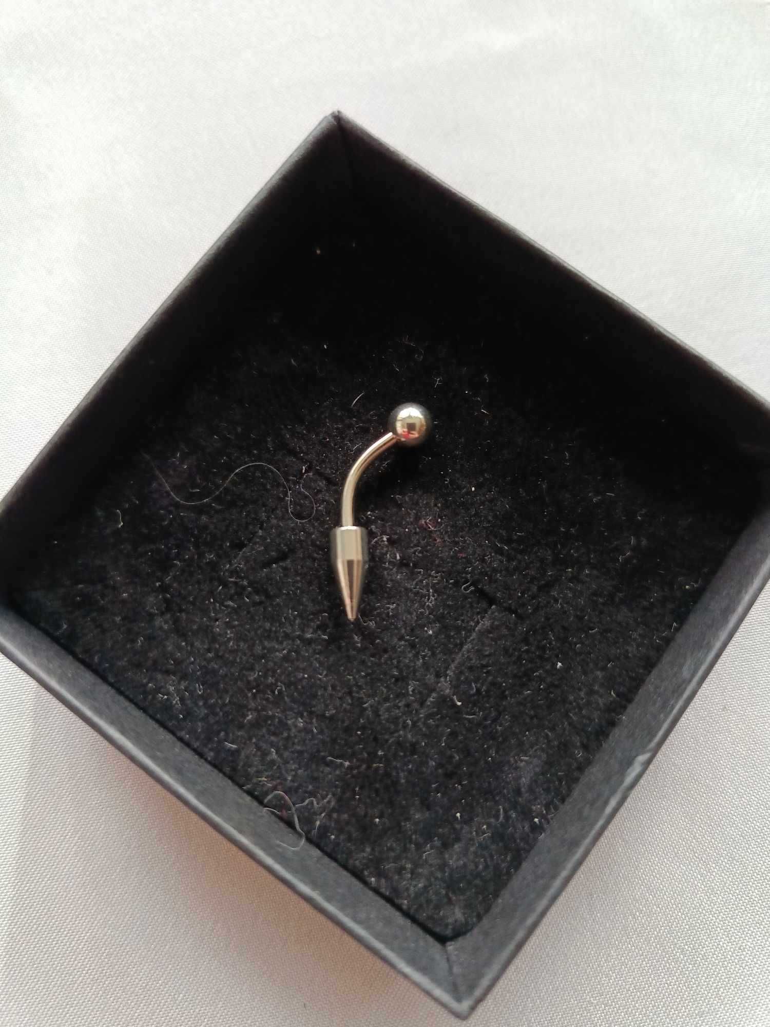 Kolczyk do brwi piercing banan kulka i stożek stal 316L nowy