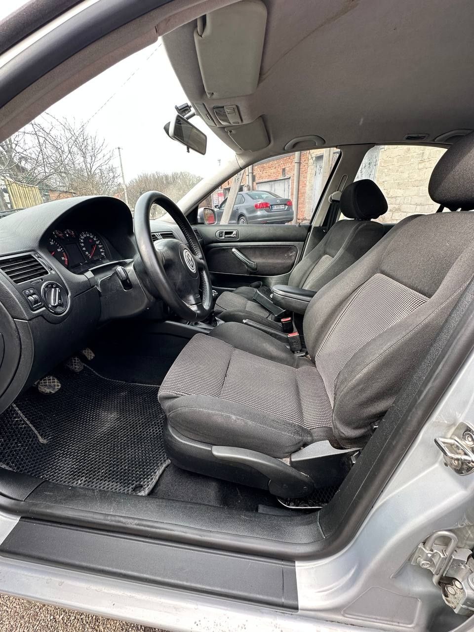 Volkswagen Bora 1.6 mpi