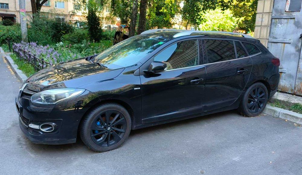 Продам Авто Renault Megane 2014