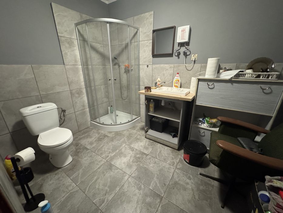 Wynajmę halę  55, 110, 150  lub 210m2 z placem