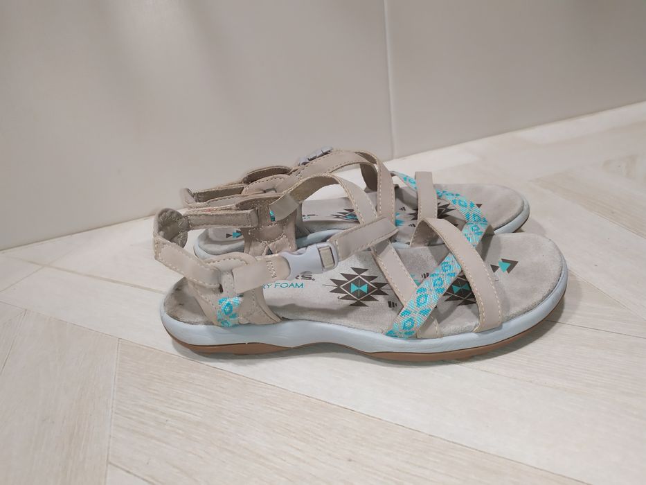 Босоніжки Skechers