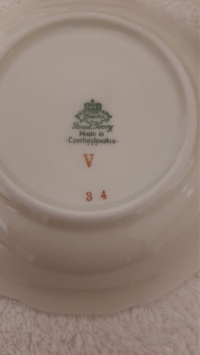 Talerze Zestaw 5 sztuk talerzyków małych o średnicy 13,5 cm