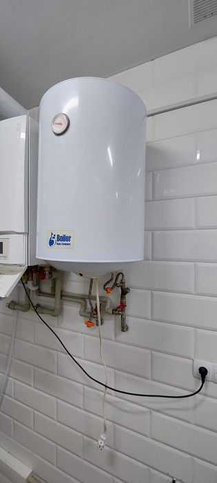 Бойлер ( водонагрівач) 80 літрів