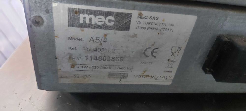 Конвекційна піч AD44M Apach