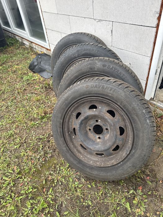 Резина 195/65/15 2023 року