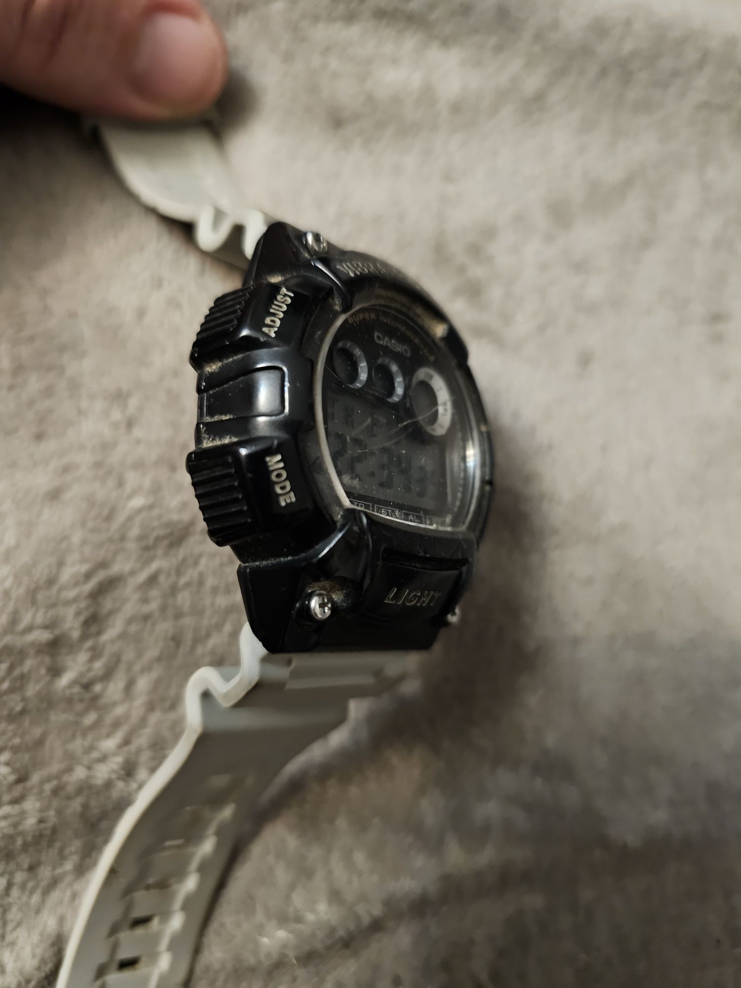 Sprzedam zegarek Casio W-735h