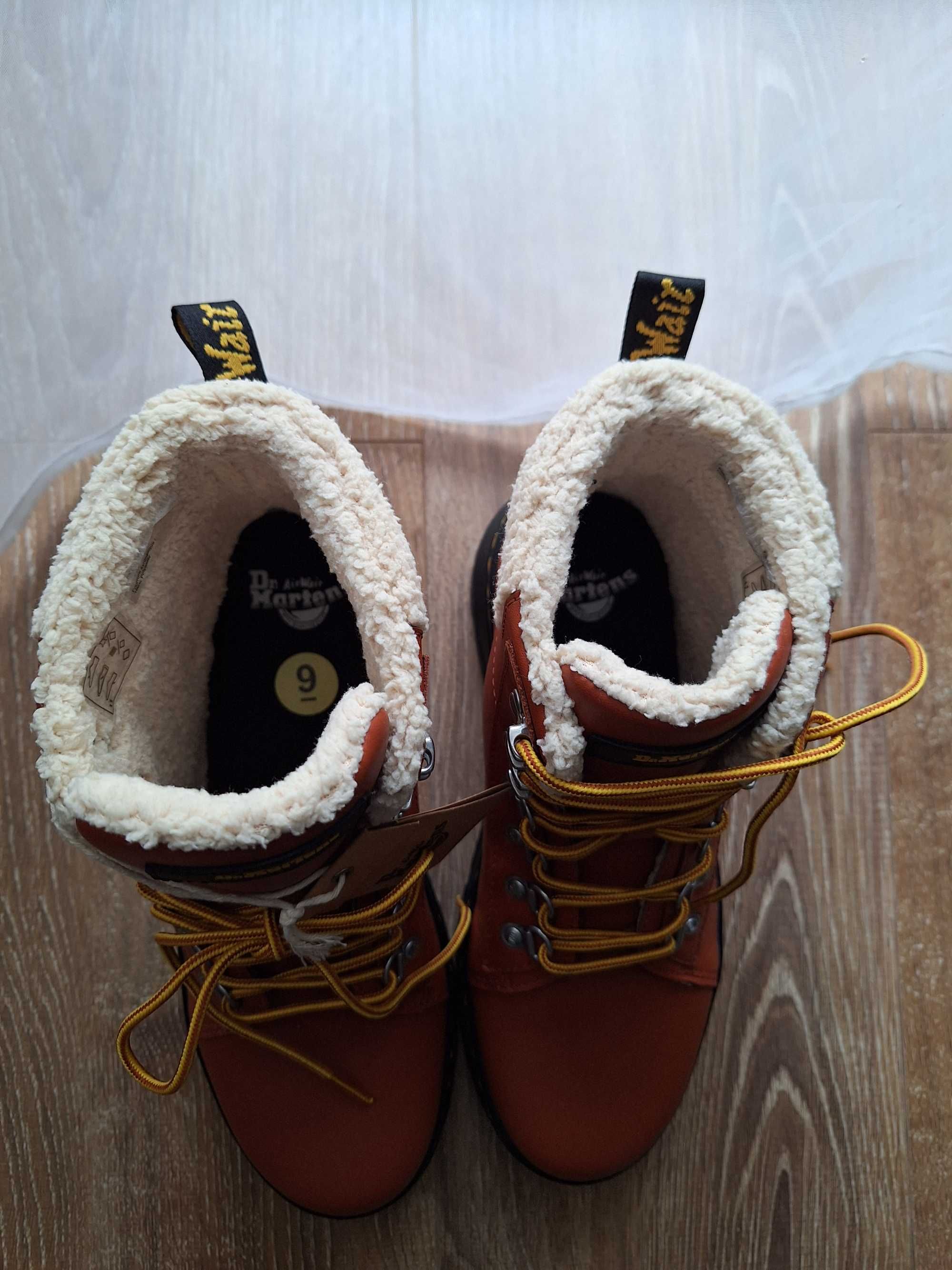 Dr Martens botki na platformie