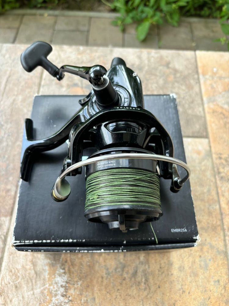 Катушка Daiwa Emblem BR 25 A