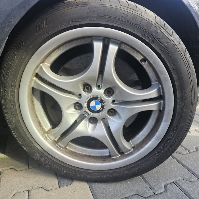 BMW e46 Felgi z oponami oryginalne M-pakiet 17