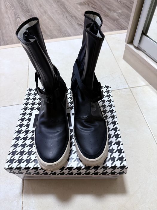 Ботинки,хайтопы,кроссовки nike