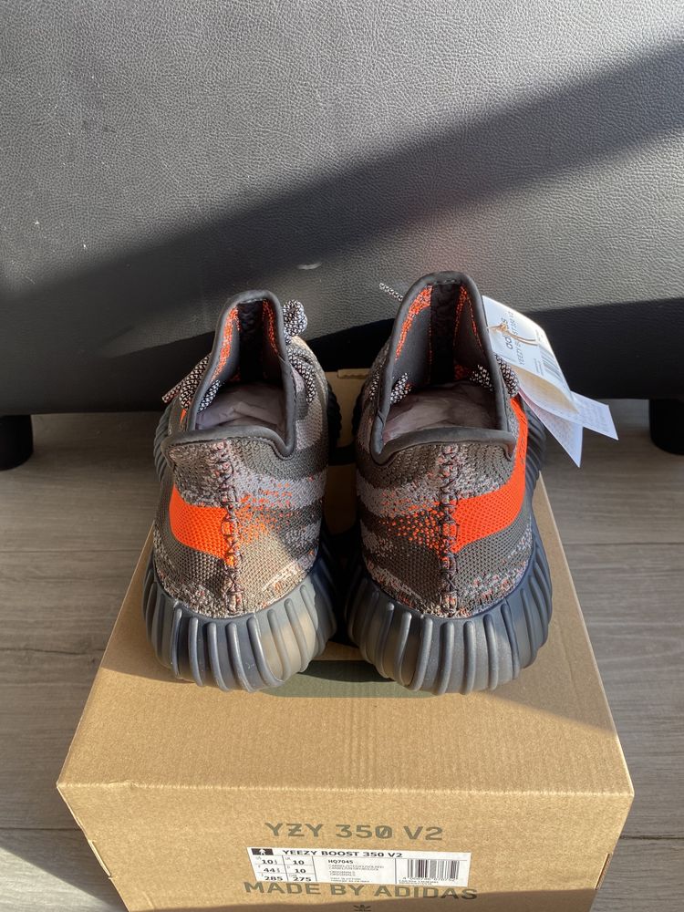 Adidas YEEZY 350v2 Carbon Beluga 44 2/3 EU (10,5 US)