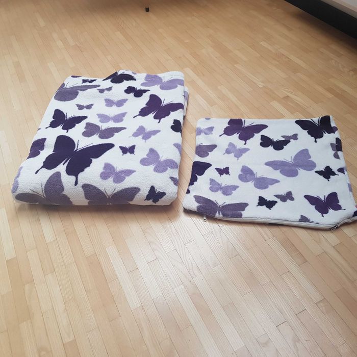 Cieplutki koc plus poszewka na poduszkę 40/40