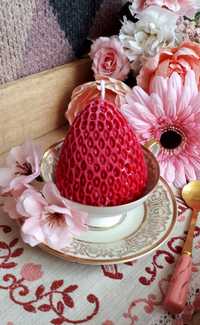 Świeca sojowa truskawka duża owoc strawberry handmade ręcznie wzór 3