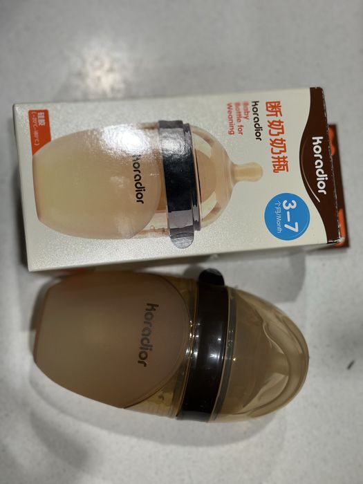 Бутылочка Horadior 210 мл (3–7 месяцев)