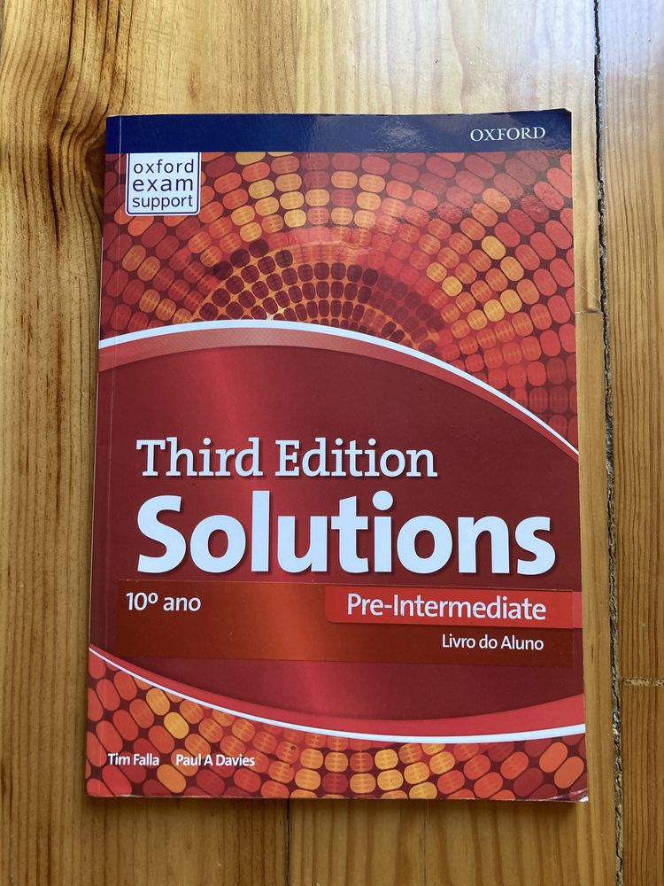 Livro Inglês 10° Ano Solutions