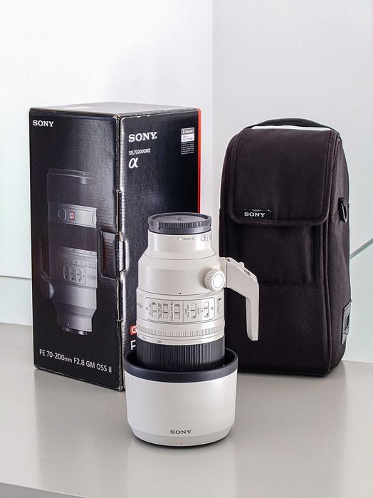 Lente tele-objectiva Sony FE 70-200mm  F2.8 II