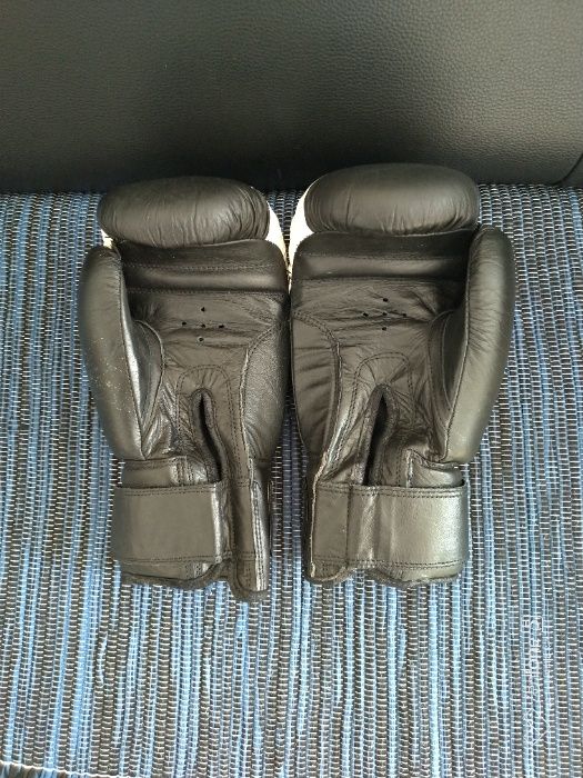 Luvas Kickboxer kohler