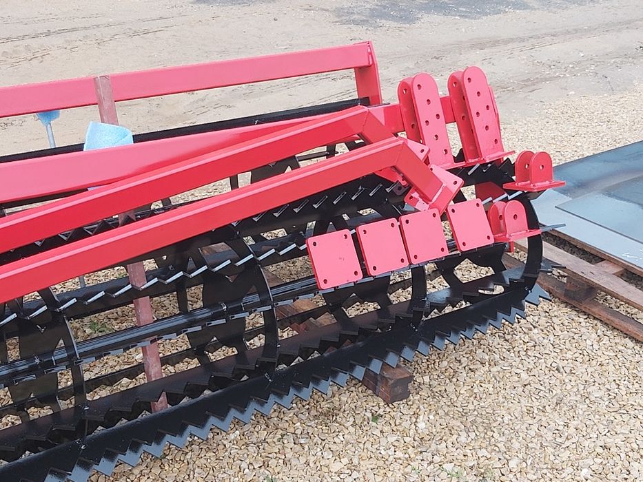 Wał uprawowy płaskownikowy rurowy daszkowy