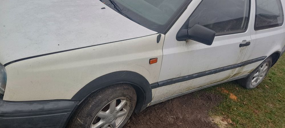 Продам гольфа на ходу