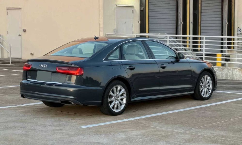 Audi A6      2016
