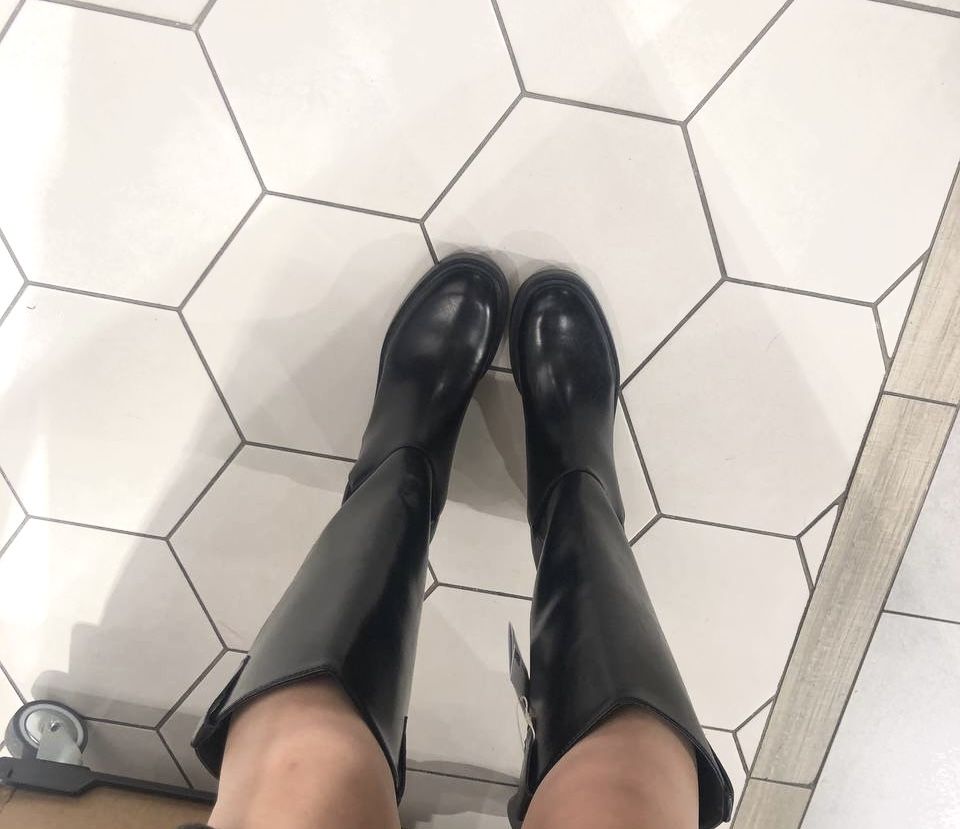 Чоботи від Stradivarius, 36 розмір