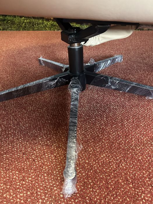 N:14.   Fotel relax, skóra naturalna. Skórzany Nowy.