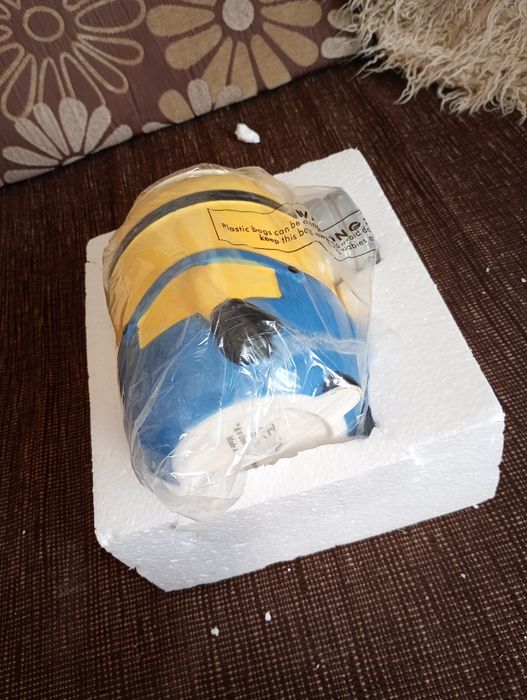 Pojemnik na ciastka i słodycze Minionki