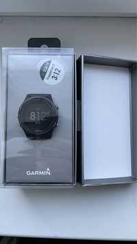 Garmin Forerunner 935 смарт годинник для бігу