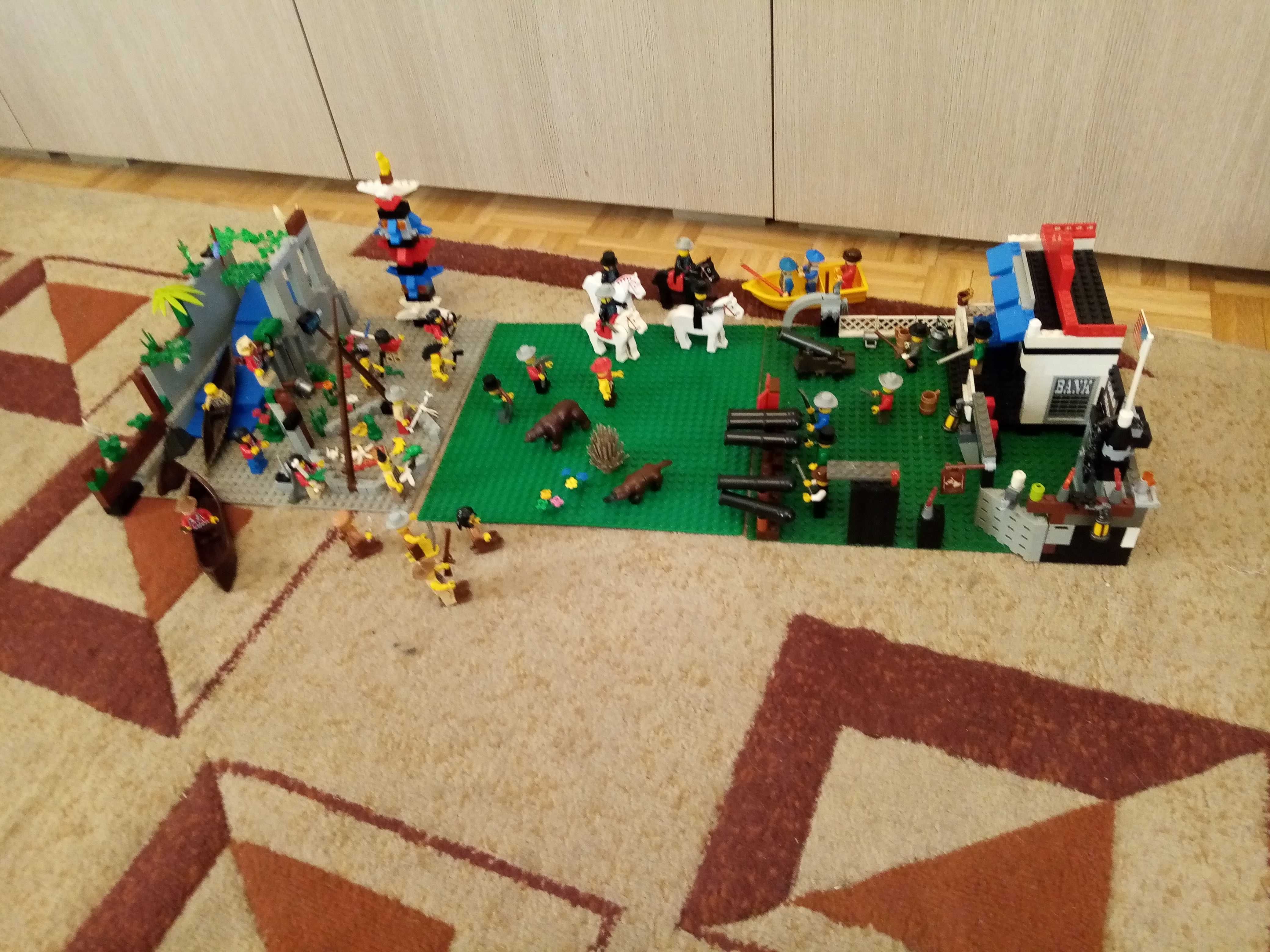 Lego western makieta 30 ludzików konie skały bank wioska 3 plansze