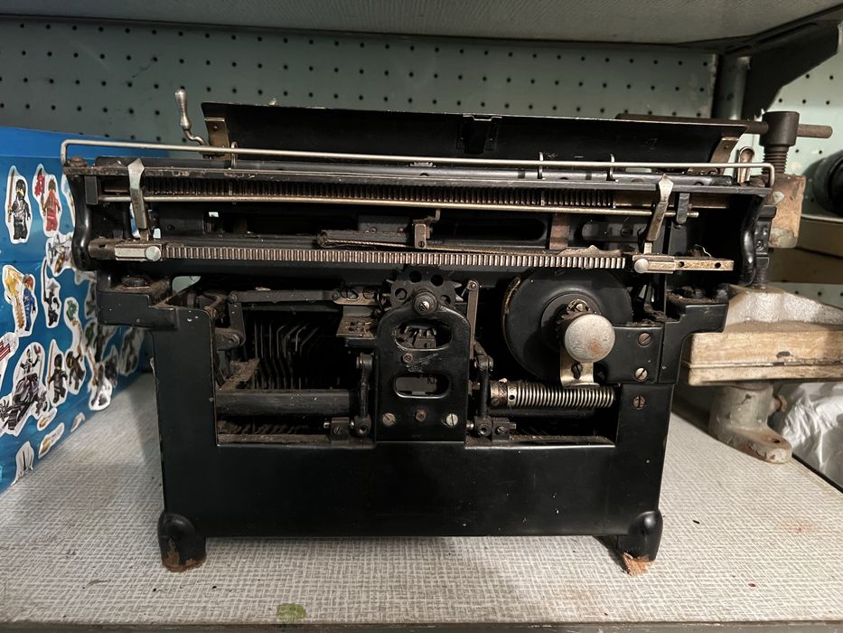 Maszyna do pisania Urania