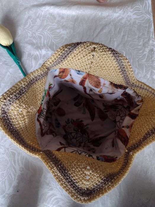 Torebka robiona na szydełku