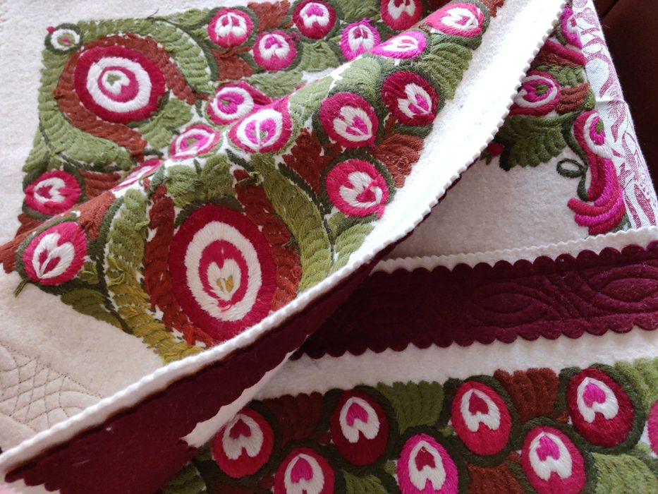 Uroczy kilim, makatka, obrus ludowy, serweta