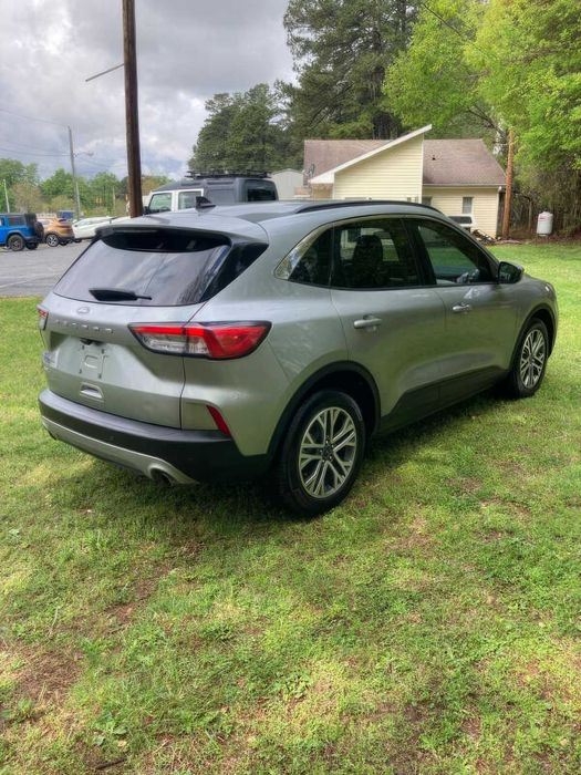 Ford Escape SEL      2021