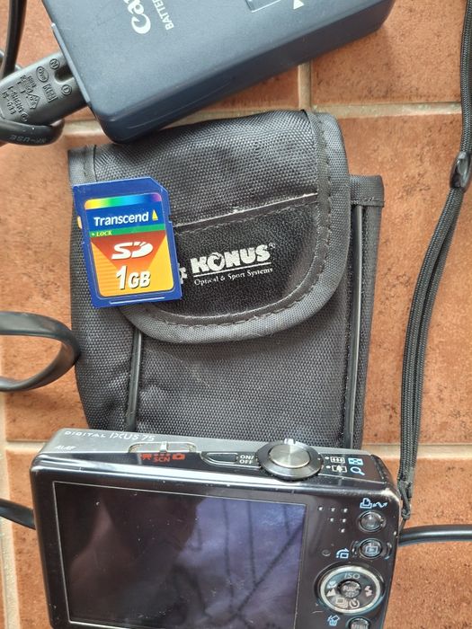 Canon ixus 75 вінтаж