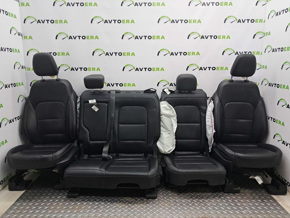 Комплект сидений кожа FORD ESCAPE MK4 20- LJ6Z7864417DF