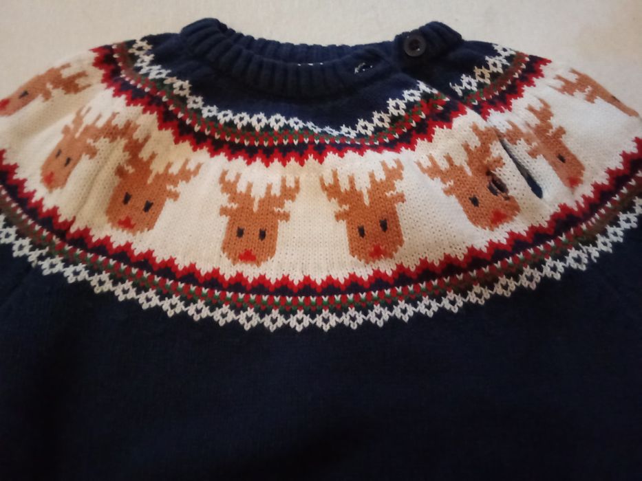 Camisola muito bonita e confortável NOVA