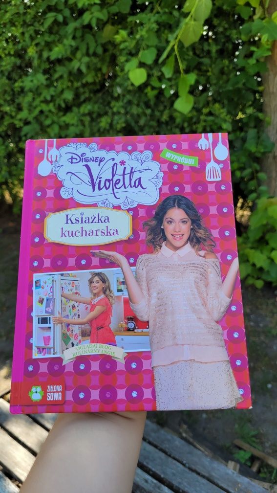 Książka kucharska Violetta