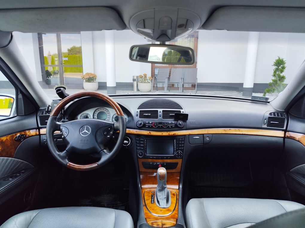 Merdeces-benz w 211 E klasa bez rdzy stan bdb