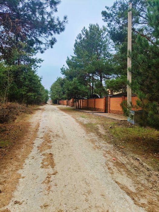 Продам участок в Обуховке со своим берегом в закрытой территории