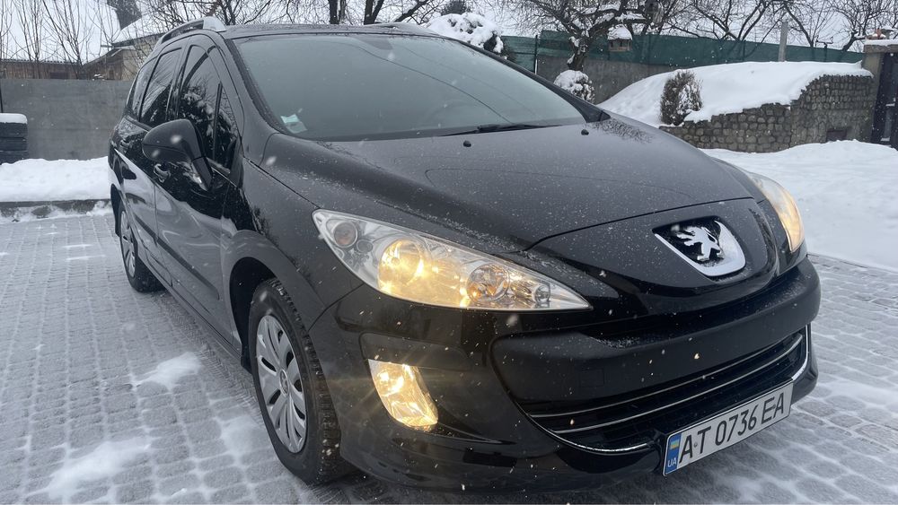 Peugeot 308 SW 7 місць