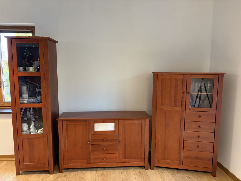 komoda witryna słupek stół ława