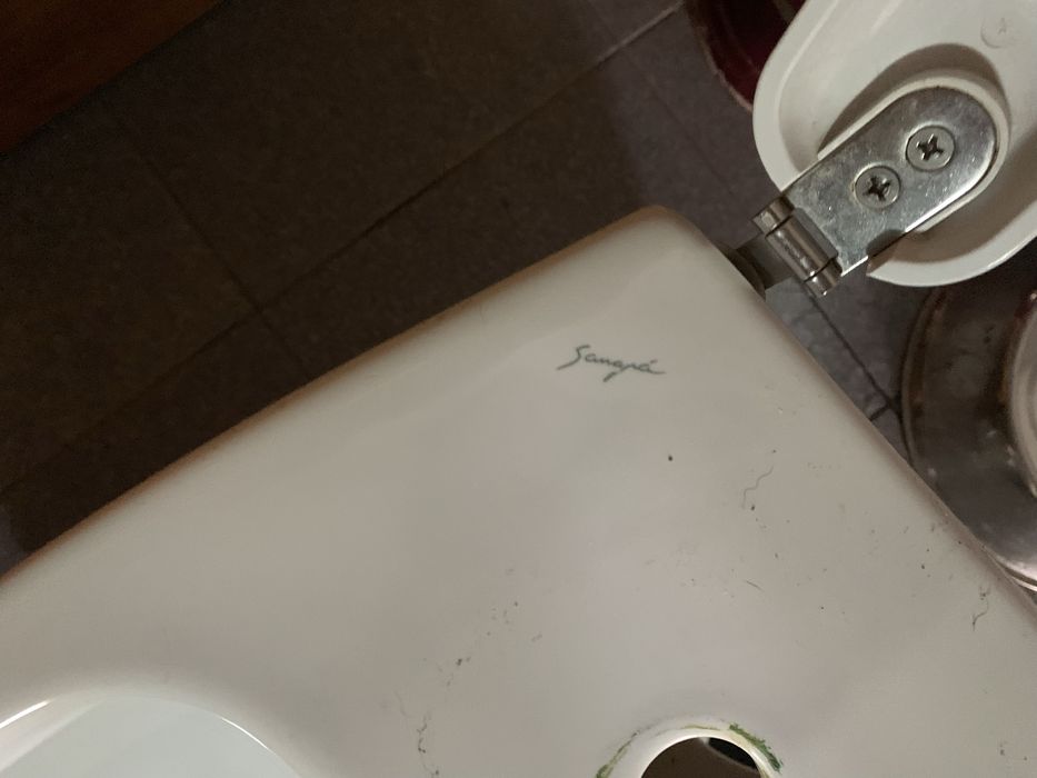 Bidé marca Sangrá modelo Europa