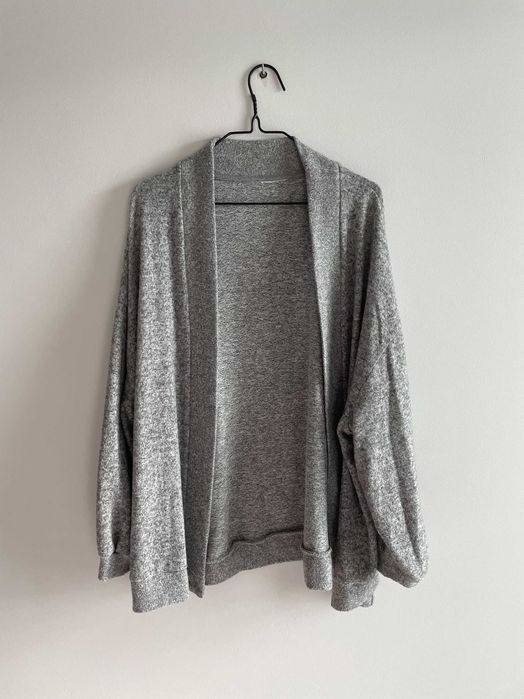 Kardigan sweter szary elegancki bez guzików