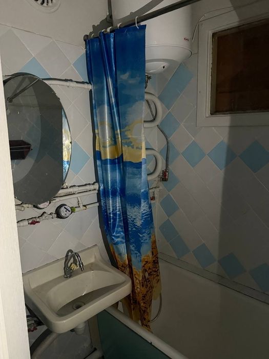 Однокімнатна квартира в оренду в центрі міста біля універмагу Україна