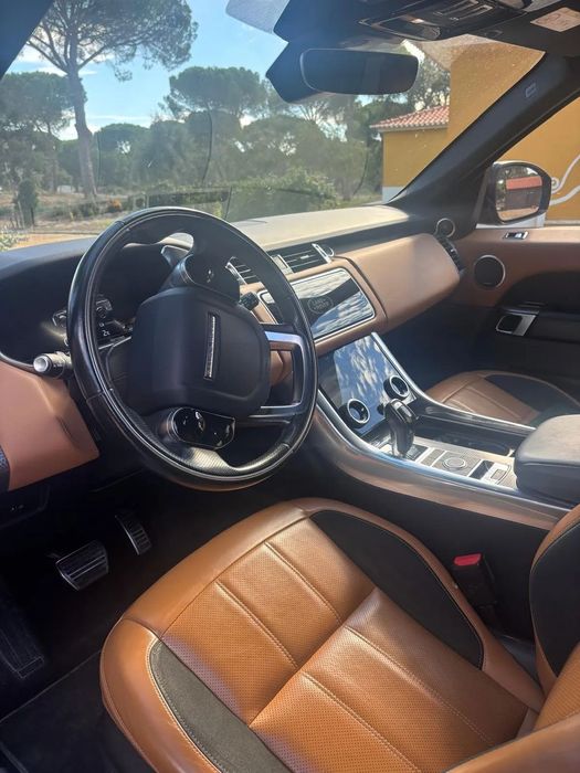 Land Rover Range Rover Sport P400e Hybrid HSE