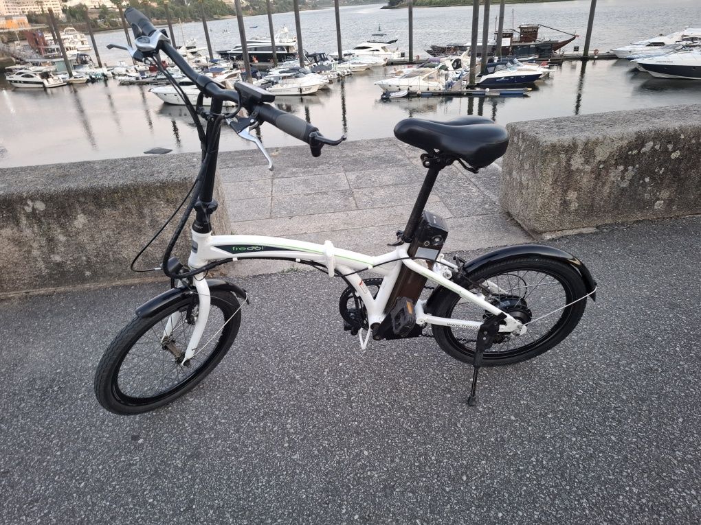 Bicicleta dobrável bateria