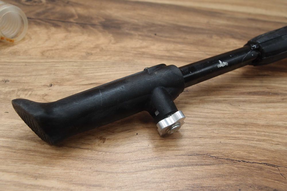 nóżka rowerowa XLC do roweru 28 cali / 700 C turystyczna