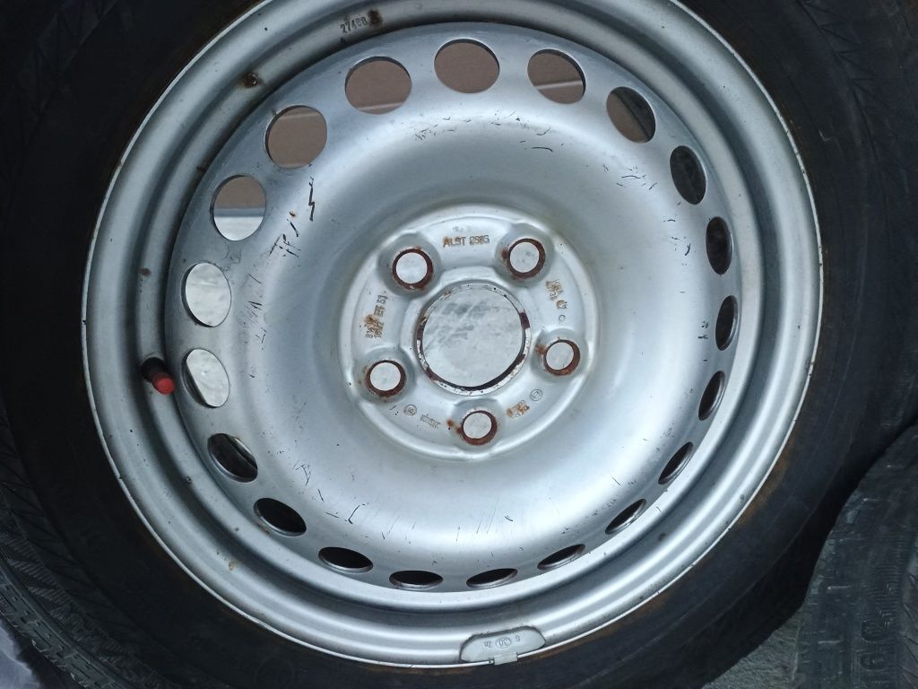Opony z felgami VW T5